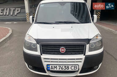 Минивэн Fiat Doblo 2008 в Киеве