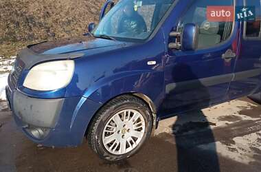 Минивэн Fiat Doblo 2009 в Ровно