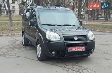 Минивэн Fiat Doblo 2007 в Киеве