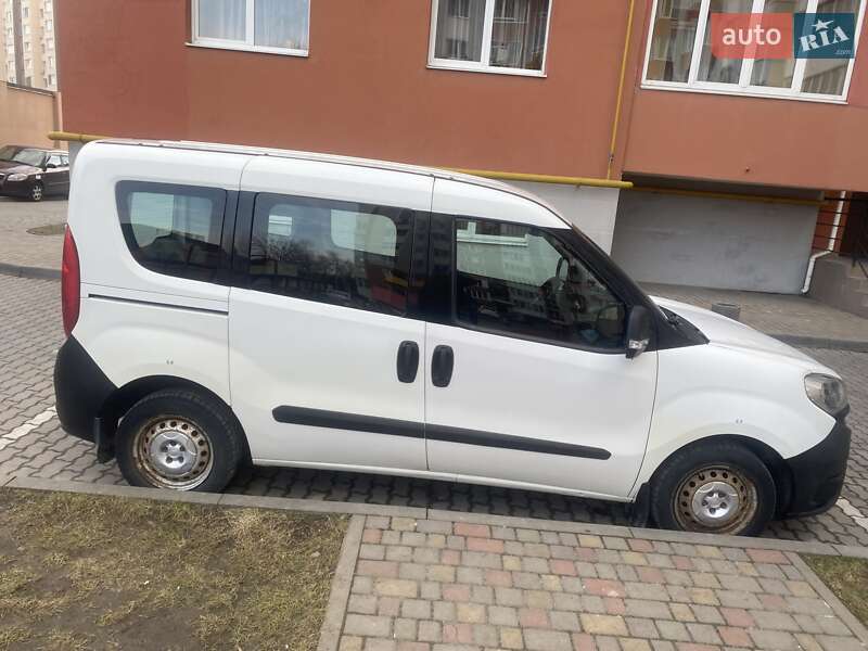 Fiat Doblo 2015