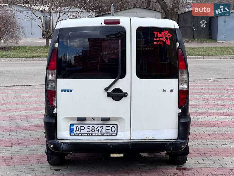 Минивэн Fiat Doblo 2003 в Запорожье