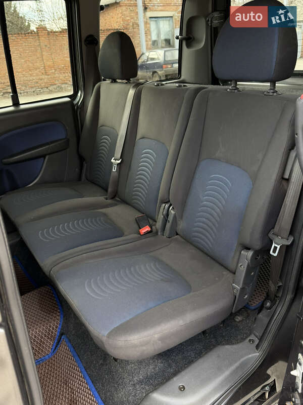 Минивэн Fiat Doblo 2007 в Новониколаевке