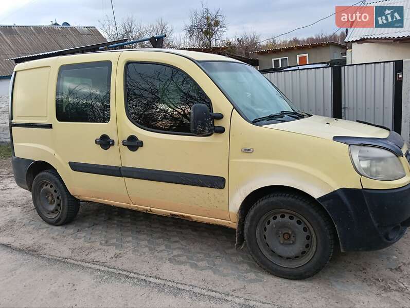 Минивэн Fiat Doblo 2006 в Макарове
