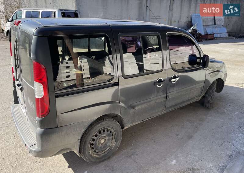 Минивэн Fiat Doblo 2012 в Звягеле фото 4 Минивэн Fiat Doblo 2012 в Звягеле
