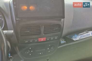 Минивэн Fiat Doblo 2011 в 