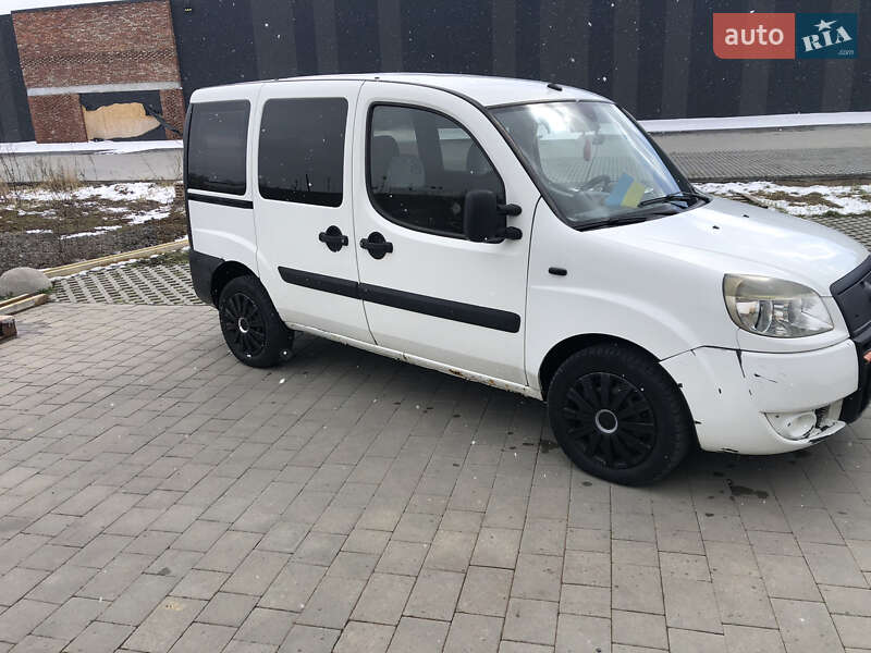 Мінівен Fiat Doblo 2006 в Хмельницькому