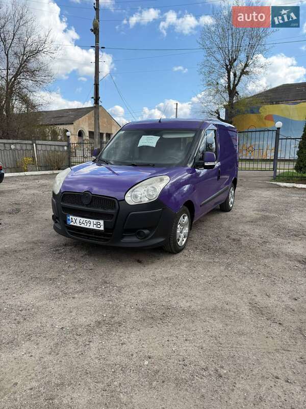Fiat Doblo 2011