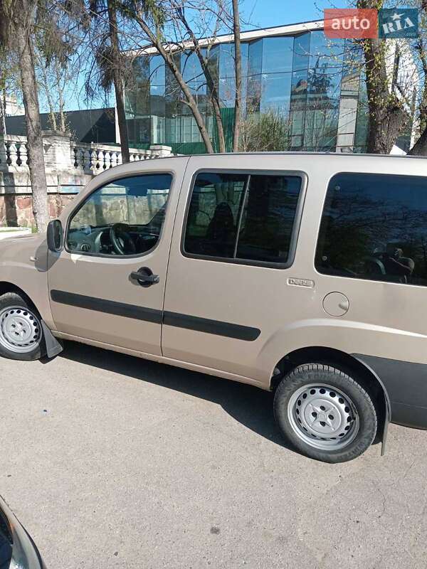 Минивэн Fiat Doblo 2013 в Киеве фото 2 Минивэн Fiat Doblo 2013 в Киеве