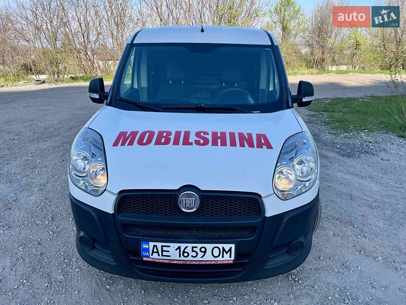 Грузовой фургон Fiat Doblo 2011 в 