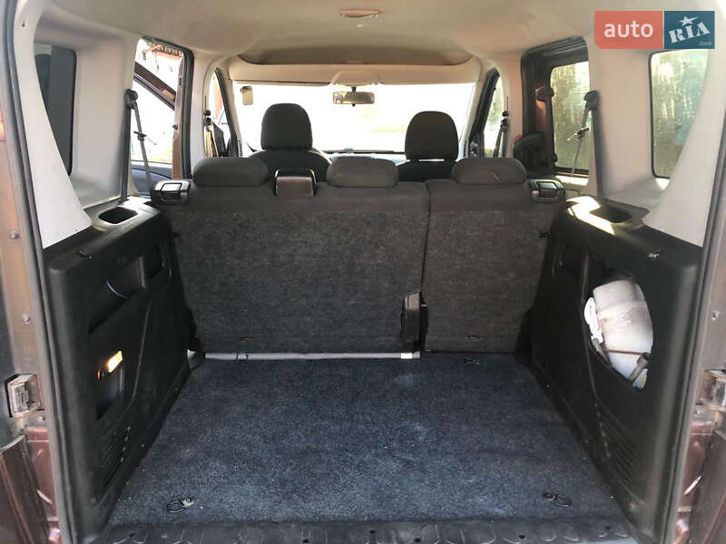 Минивэн Fiat Doblo 2011 в Понорнице фото 7 Минивэн Fiat Doblo 2011 в Понорнице