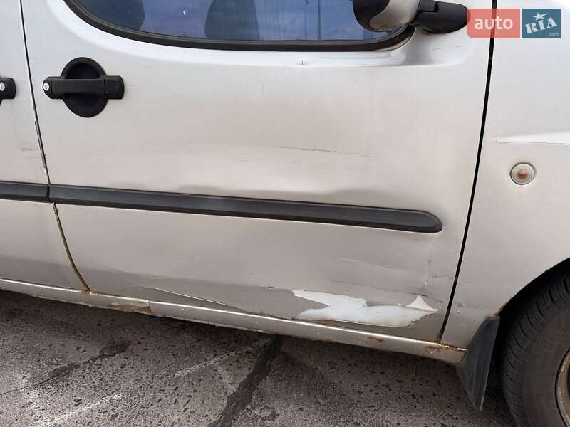 Минивэн Fiat Doblo 2003 в Ровно