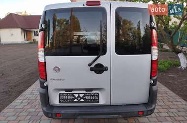 Мінівен Fiat Doblo 2011 в 