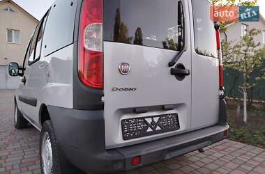 Мінівен Fiat Doblo 2011 в 