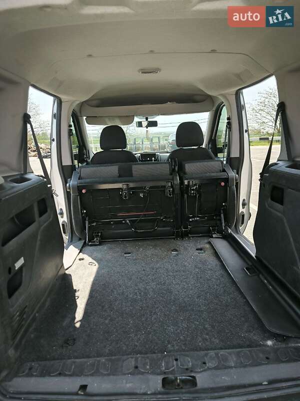 Минивэн Fiat Doblo 2012 в Одессе