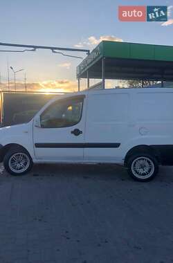 Вантажний фургон Fiat Doblo 2008 в 