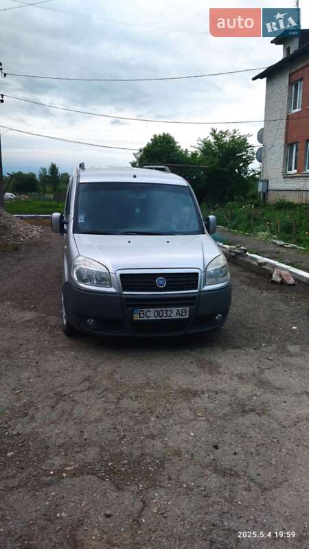 Минивэн Fiat Doblo 2005 в Рудки
