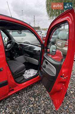 Минивэн Fiat Doblo 2008 в 
