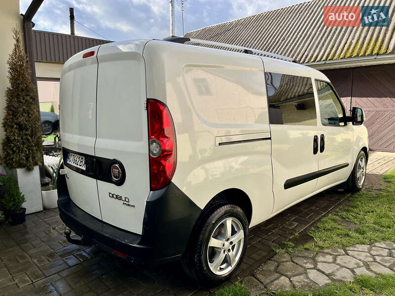 Минивэн Fiat Doblo 2013 в Луцке