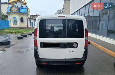 Мінівен Fiat Doblo 2011 в 