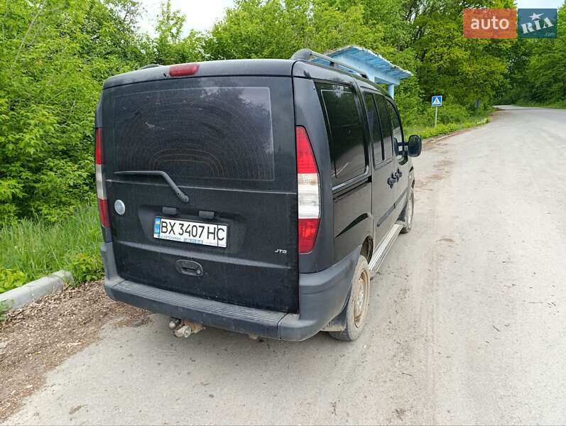 Минивэн Fiat Doblo 2005 в Романковцах