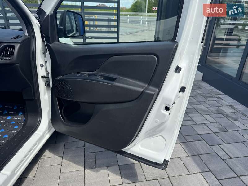 Грузовой фургон Fiat Doblo 2020 в Ровно