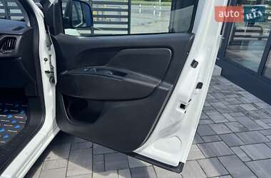 Вантажний фургон Fiat Doblo 2020 в 