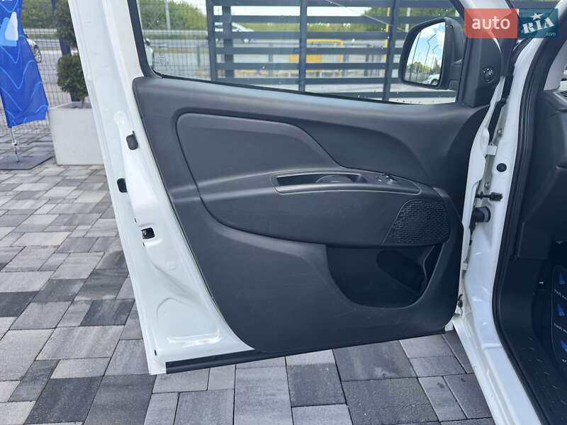 Грузовой фургон Fiat Doblo 2020 в Ровно