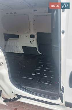 Грузовой фургон Fiat Doblo 2014 в 