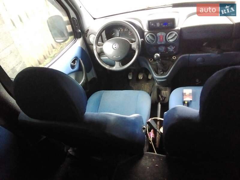 Минивэн Fiat Doblo 2004 в Бориславе фото 4 Минивэн Fiat Doblo 2004 в Бориславе