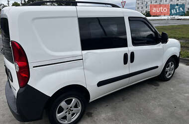 Грузопассажирский фургон Fiat Doblo 2012 в 