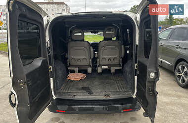 Грузопассажирский фургон Fiat Doblo 2012 в 