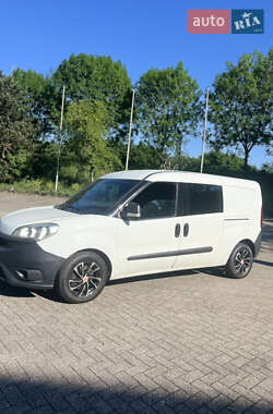 Грузовой фургон Fiat Doblo 2015 в Львове