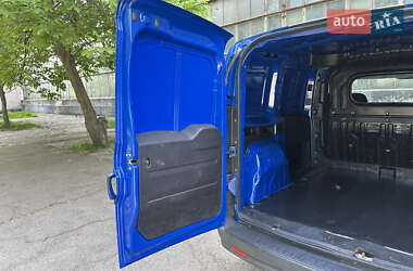 Вантажний фургон Fiat Doblo 2010 в 