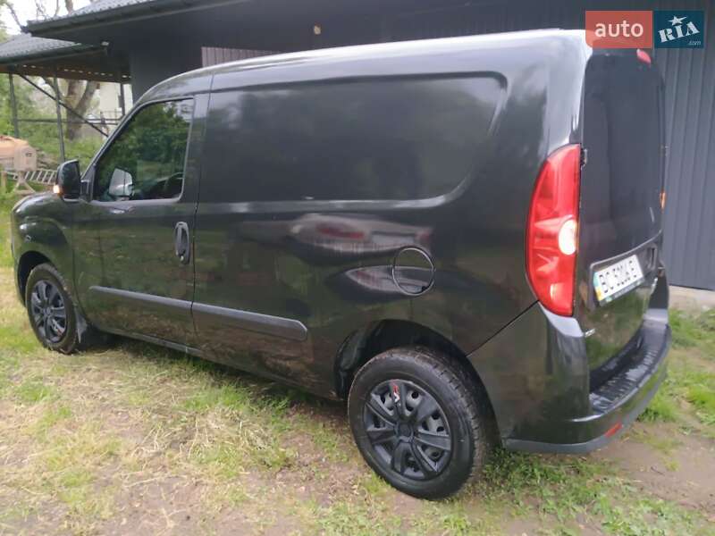 Грузовой фургон Fiat Doblo 2013 в Дрогобыче
