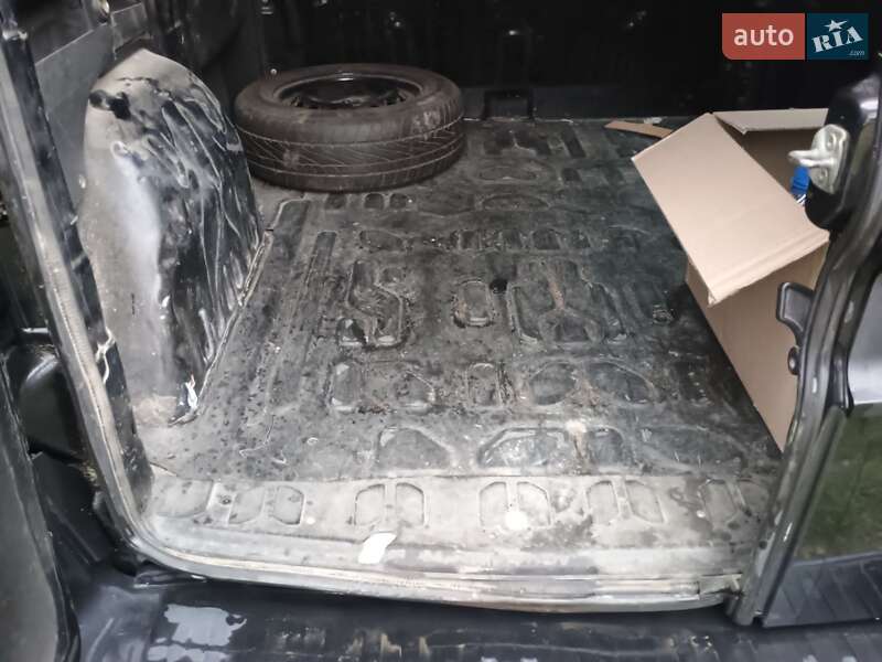Грузовой фургон Fiat Doblo 2013 в Дрогобыче