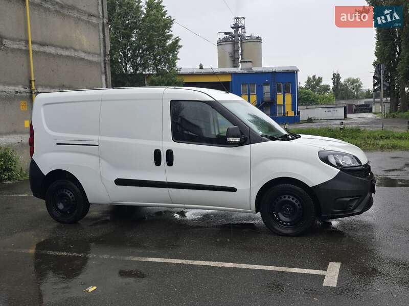 Грузовой фургон Fiat Doblo 2021 в Киеве