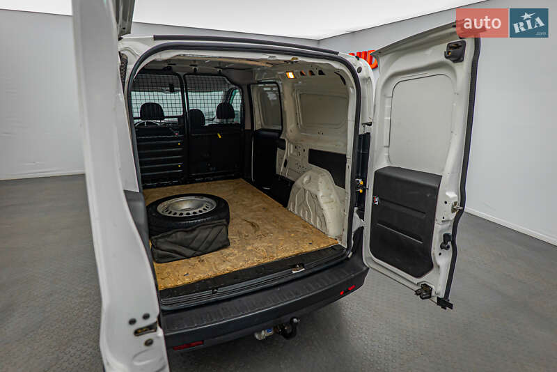 Грузовой фургон Fiat Doblo 2021 в Киеве