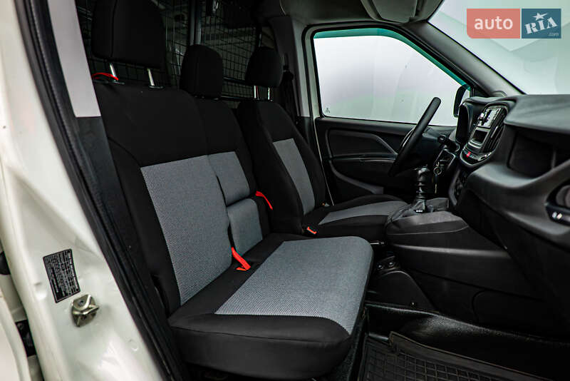 Грузовой фургон Fiat Doblo 2021 в Киеве