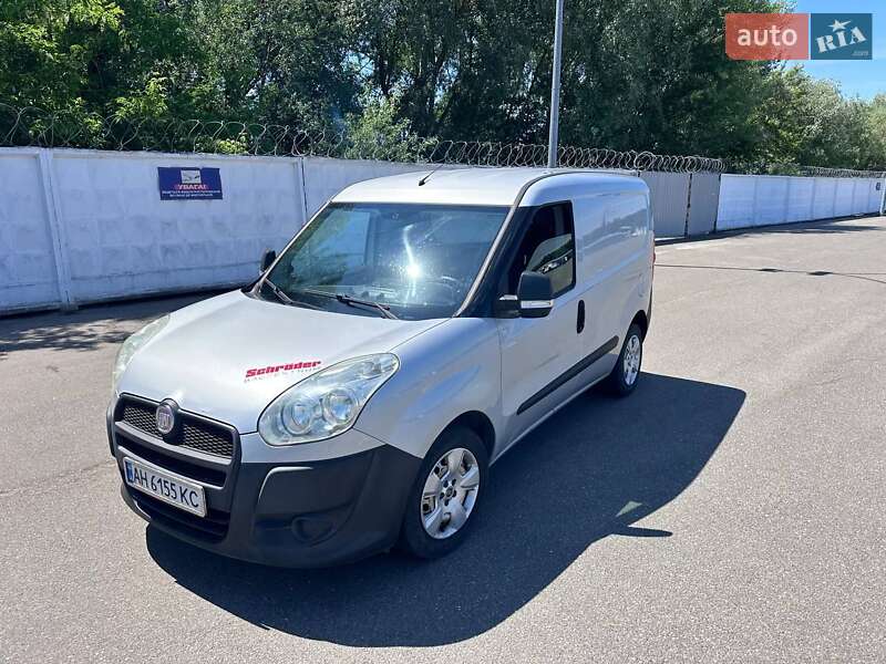 Fiat Doblo 2012