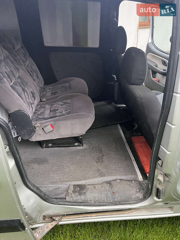 Минивэн Fiat Doblo 2006 в Ивано-Франковске фото 14 Минивэн Fiat Doblo 2006 в Ивано-Франковске