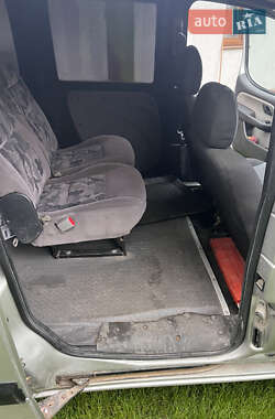 Минивэн Fiat Doblo 2006 в 