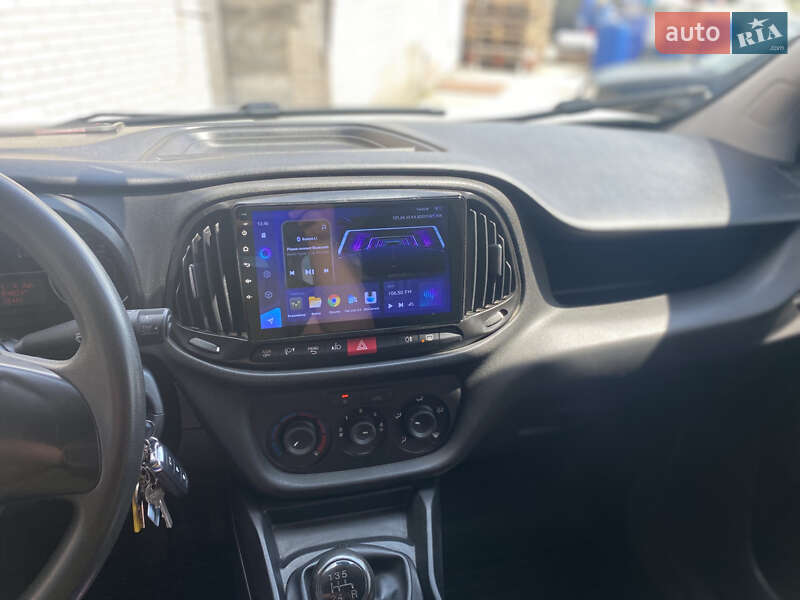 Мінівен Fiat Doblo 2020 в Святопетрівське