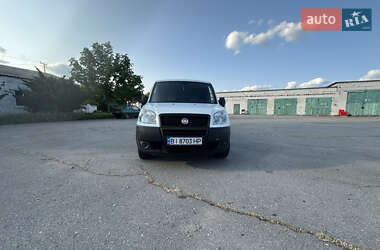 Вантажний фургон Fiat Doblo 2012 в 