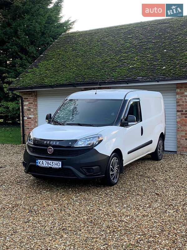 Грузовой фургон Fiat Doblo 2019 в 