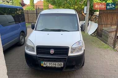 Грузовой фургон Fiat Doblo 2011 в Луцке
