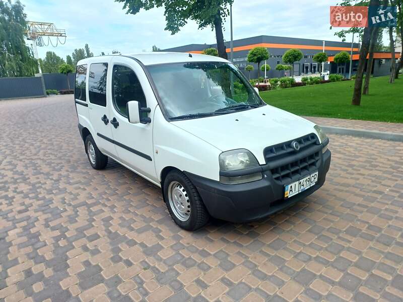 Мінівен Fiat Doblo 2003 в Києві