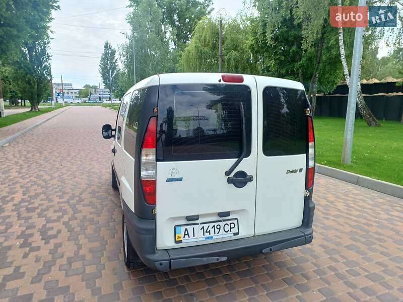 Мінівен Fiat Doblo 2003 в Києві