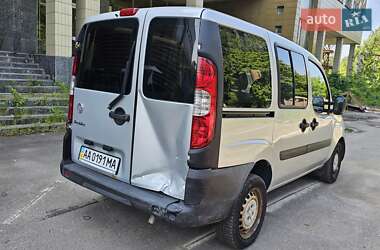 Минивэн Fiat Doblo 2011 в 