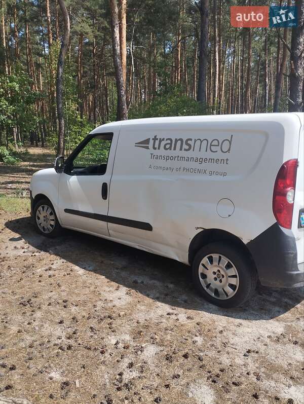 Грузовой фургон Fiat Doblo 2013 в Киеве