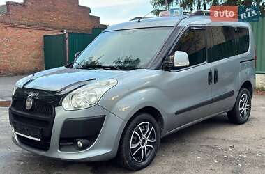 Минивэн Fiat Doblo 2012 в 